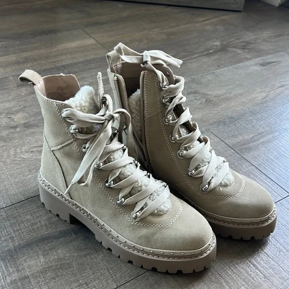 Steve Madden Rainier Lace Up Boot Sand Suede 7 - Picture 2 of 8